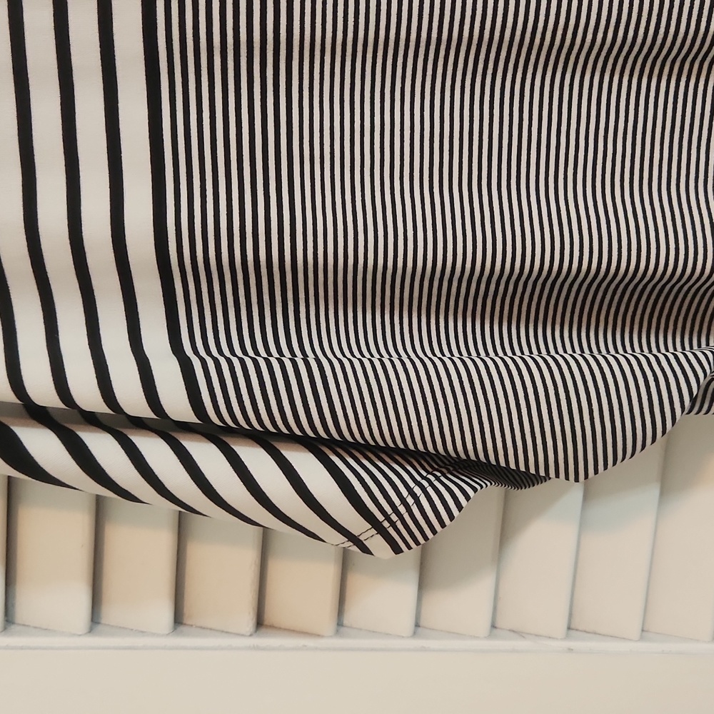 Cato Black and White Womens Top - Picture 3 of 4